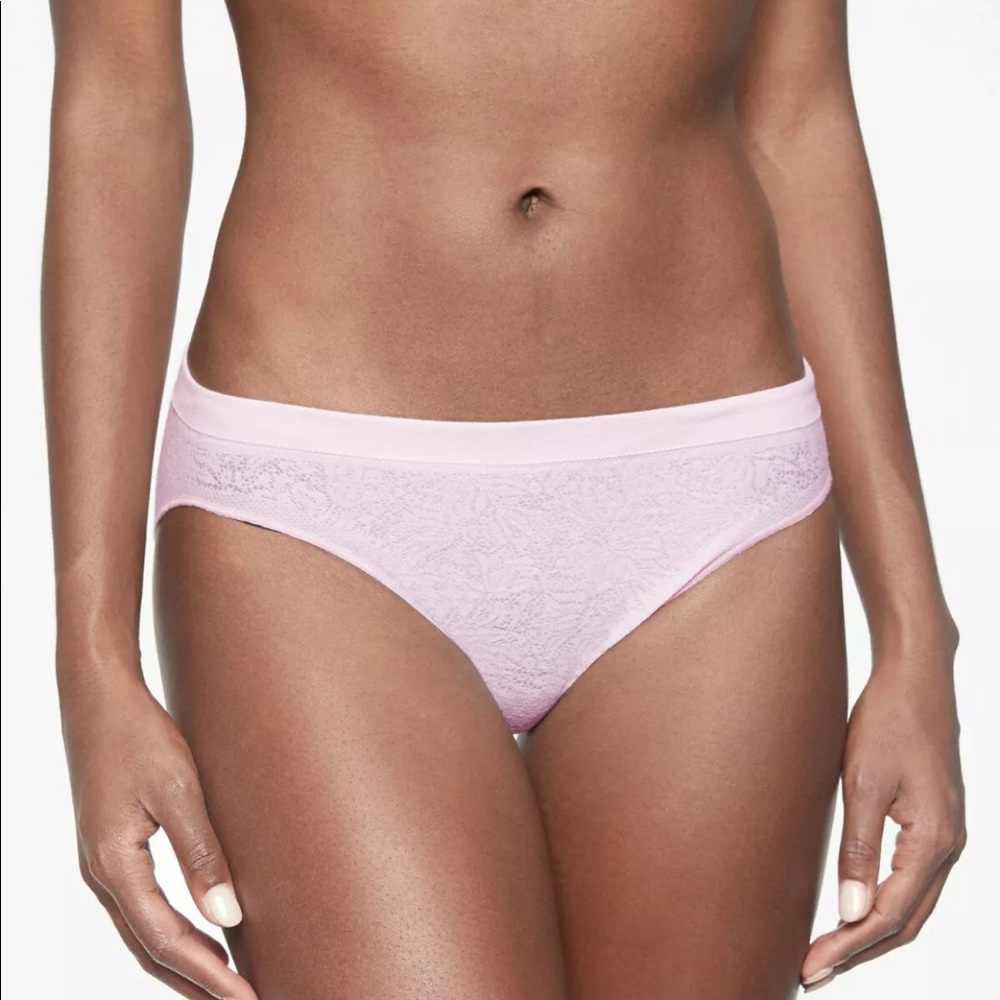 Athleta Natural Bikini. Size x-small!!  5 pair